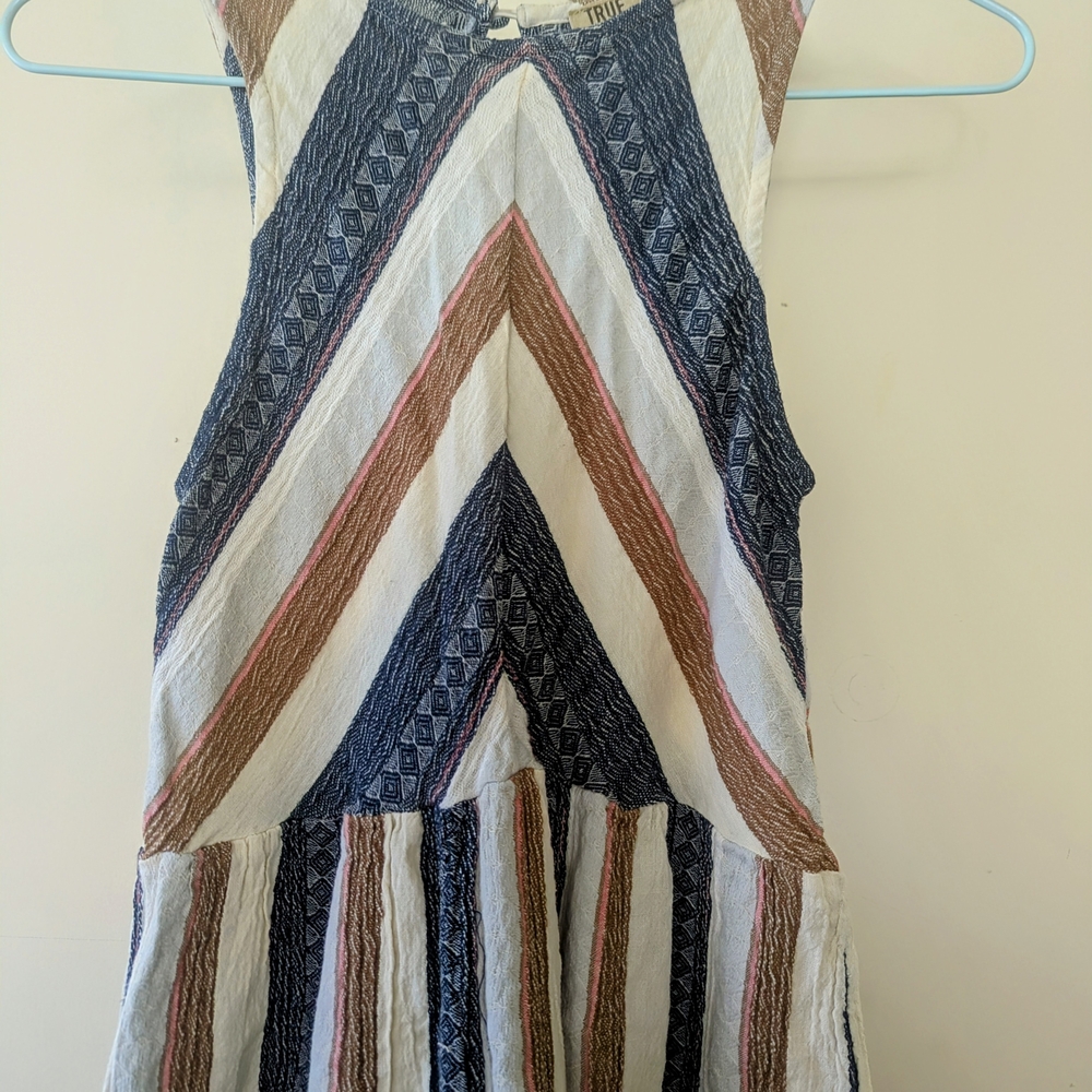 True Craft Dress, Size Small